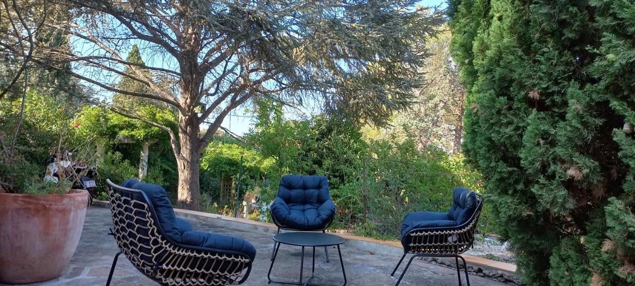 Appartement Et Sa Grande Terrasse En Rez De Jardin Сен-Глф Экстерьер фото